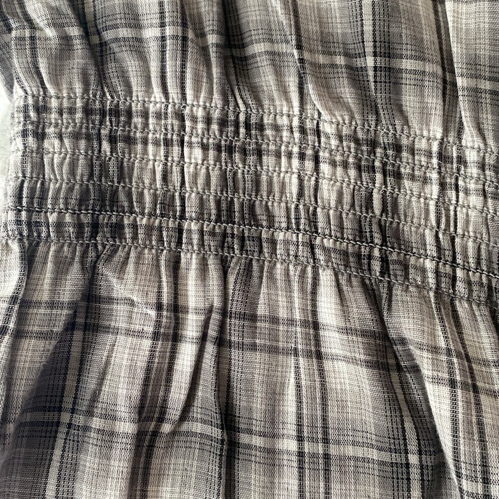 Guess Plaid Top - Picture 4 of 6